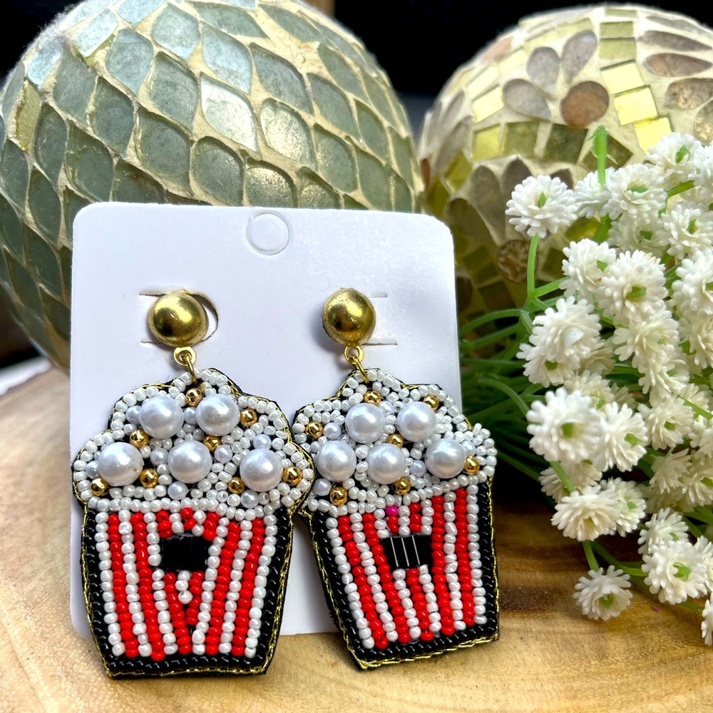 Popcorn bucket - handmade earrings